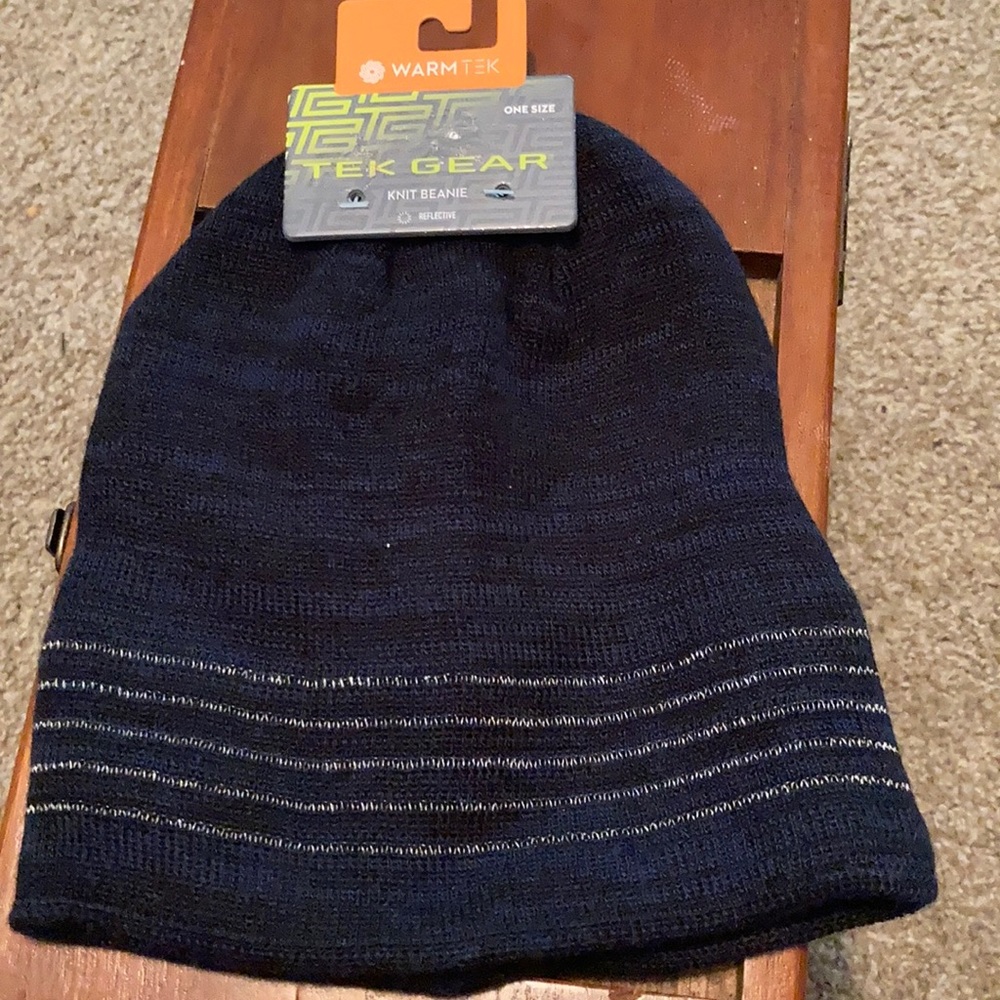 Reflective stocking hat